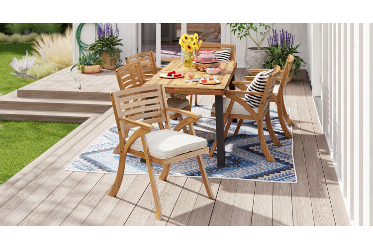 best outdoor dining set material