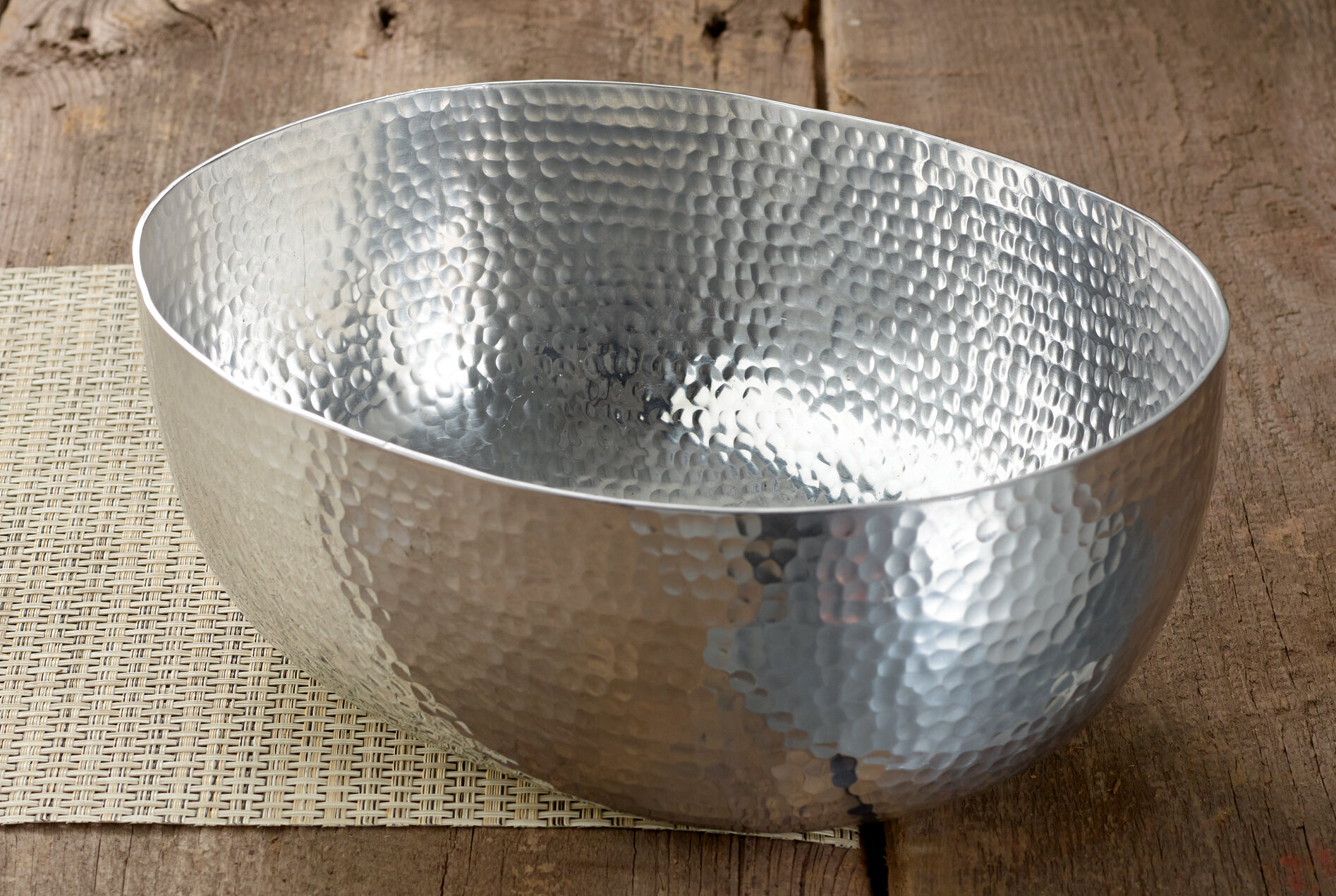 Cool Hammered Aluminum Bowl with Scalloped Handles