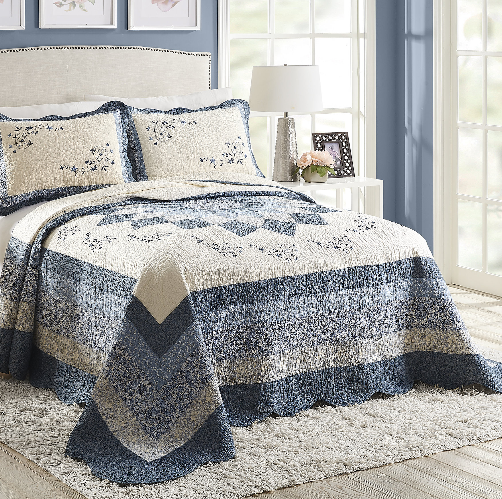 coverlet and quilt
