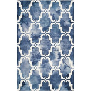 Monroe Hand-Tufted Navy/Ivory Area Rug