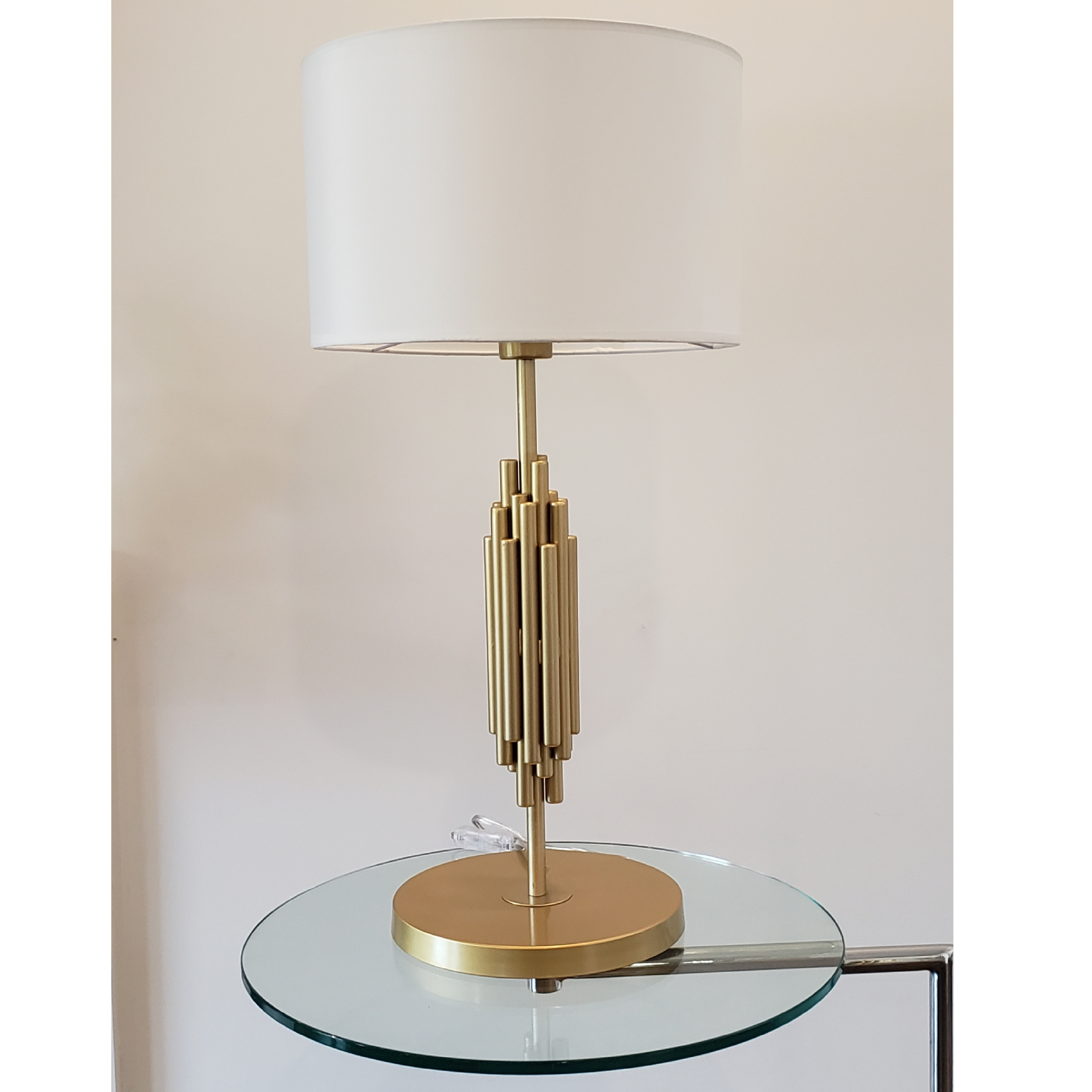 feature table lamp