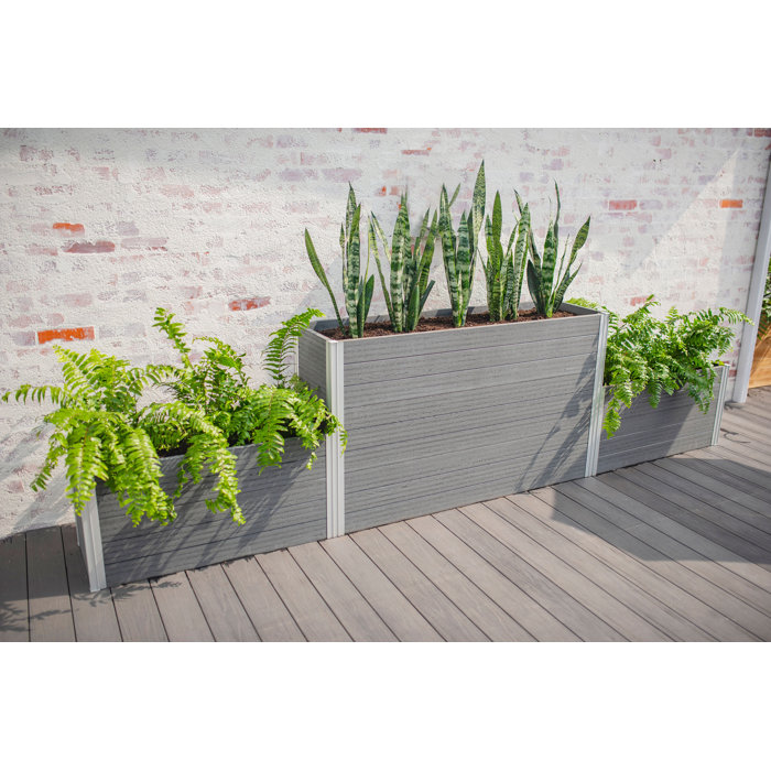 Vita Urbana Composite Planter Box & Reviews | Wayfair