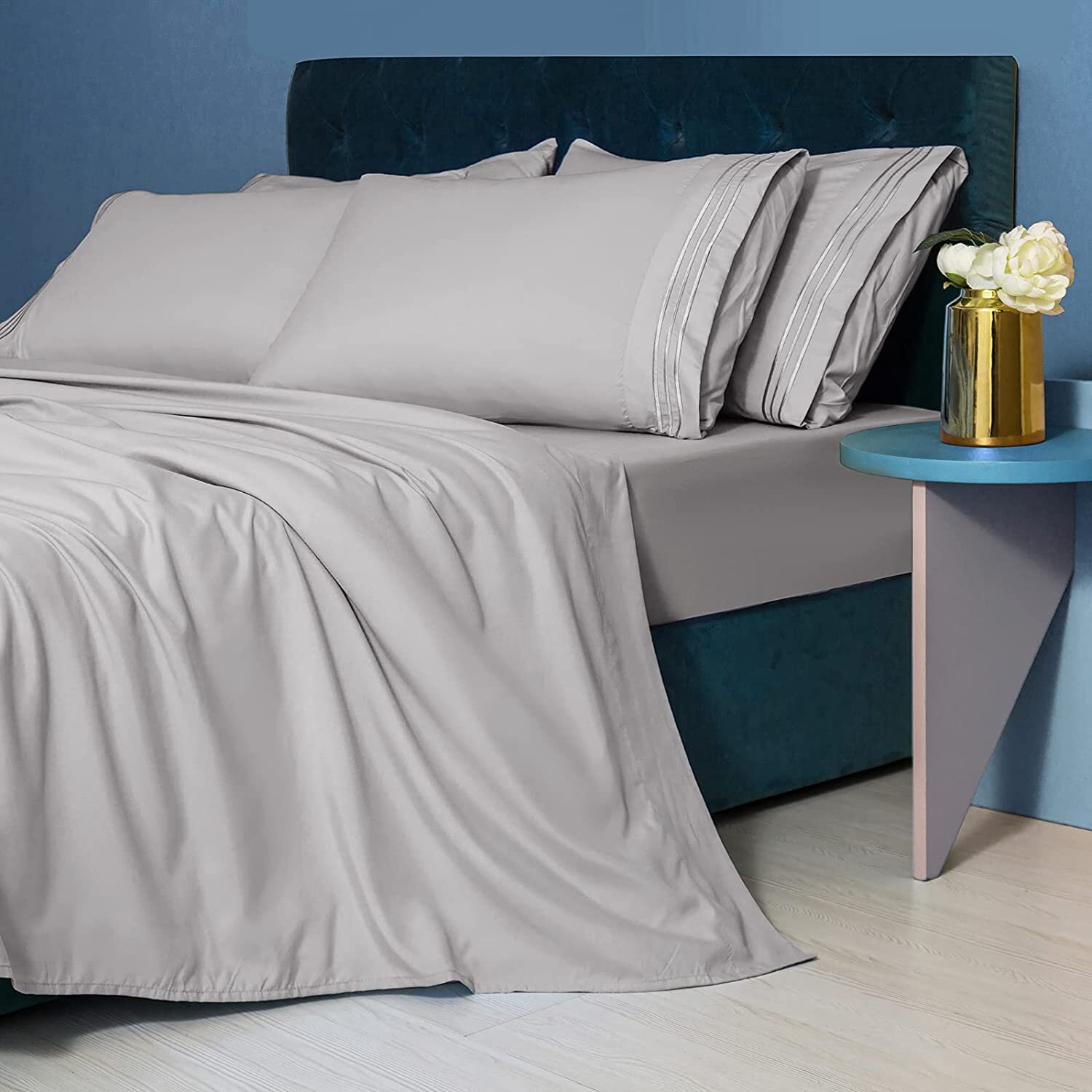 Premium Quality Lightweight  Microfiber Bed Flat Sheet King/Single Sizes 