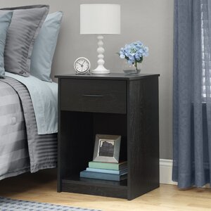 Bowdoin Hill 1 Drawer Nightstand