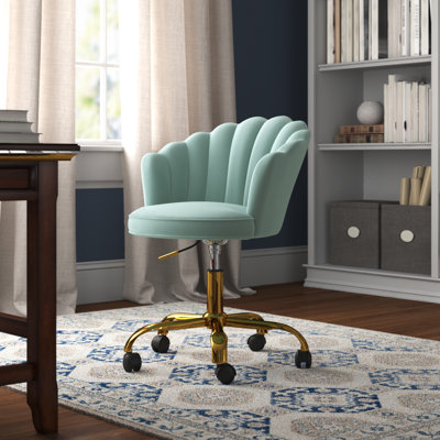 BIG Deals On Your Favorite Finds!