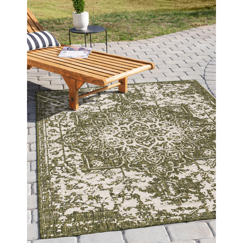 Bungalow Rose Kothe Oriental Green Indoor Outdoor Area Rug Reviews Wayfair