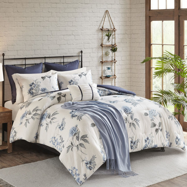7 Piece Jacquard Bedspread Comforter Set with Matching Eyelet Curtains & Cushion