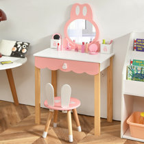 small girls dressing table