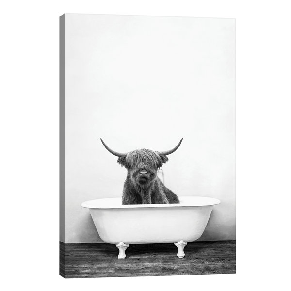 East Urban Home Highland Cow In Bathtub Black And White by ...