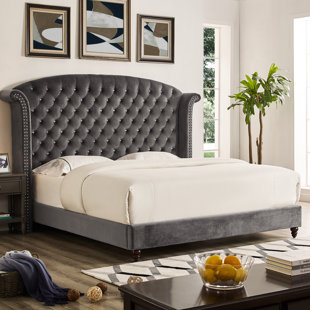 Saige Upholstered Platform Bed by Rosdorf Park