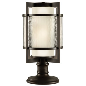 Singapore Moderne Outdoor 2-Light Pier Mount Light