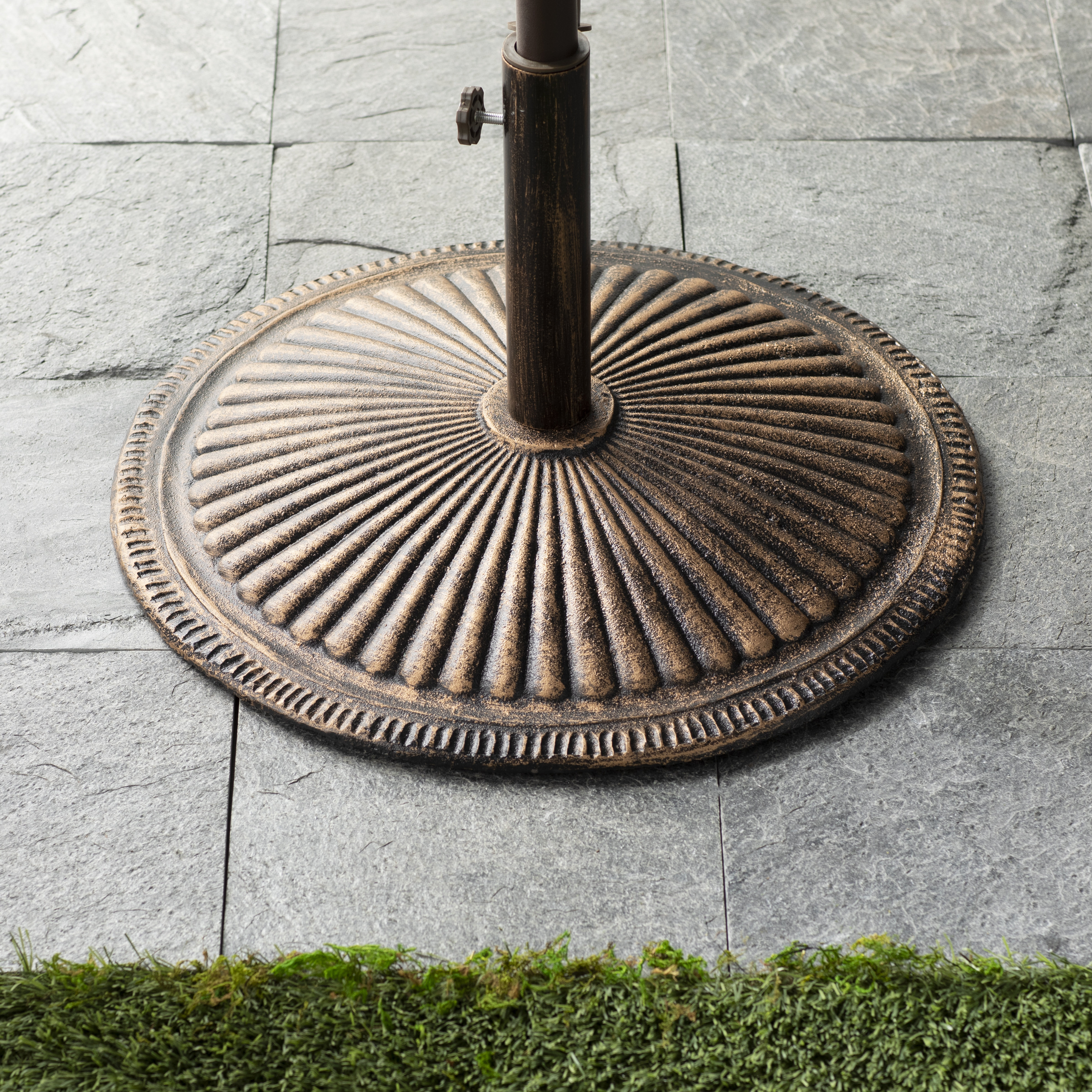 50 pound umbrella base