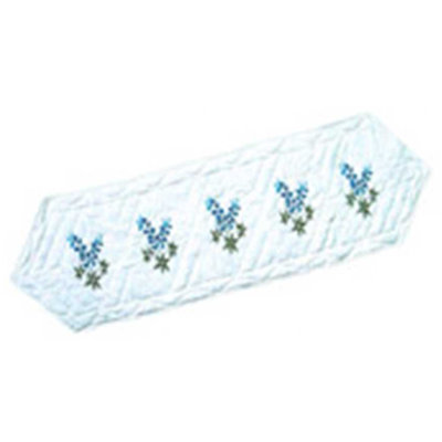 Bonnets Table Runner Patch Magic