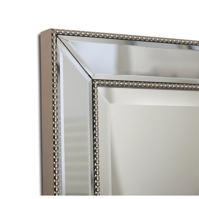 Greyleigh Weslaco Beaded Recessed Framed 1 Door Medicine Cabinet