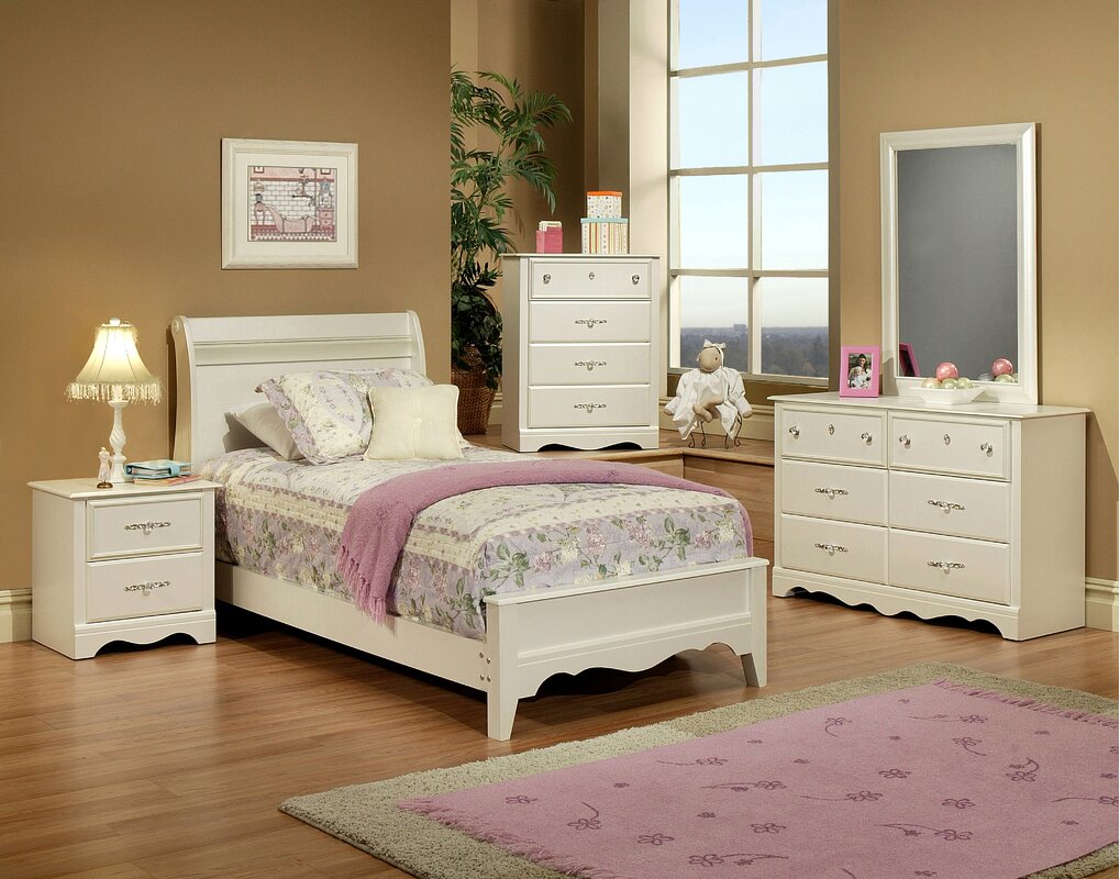 French Country Kids' Bedroom Design Photo by Wayfair