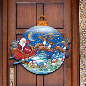 Gallery Antau2019s Sleigh Ball Wall Du00e9cor