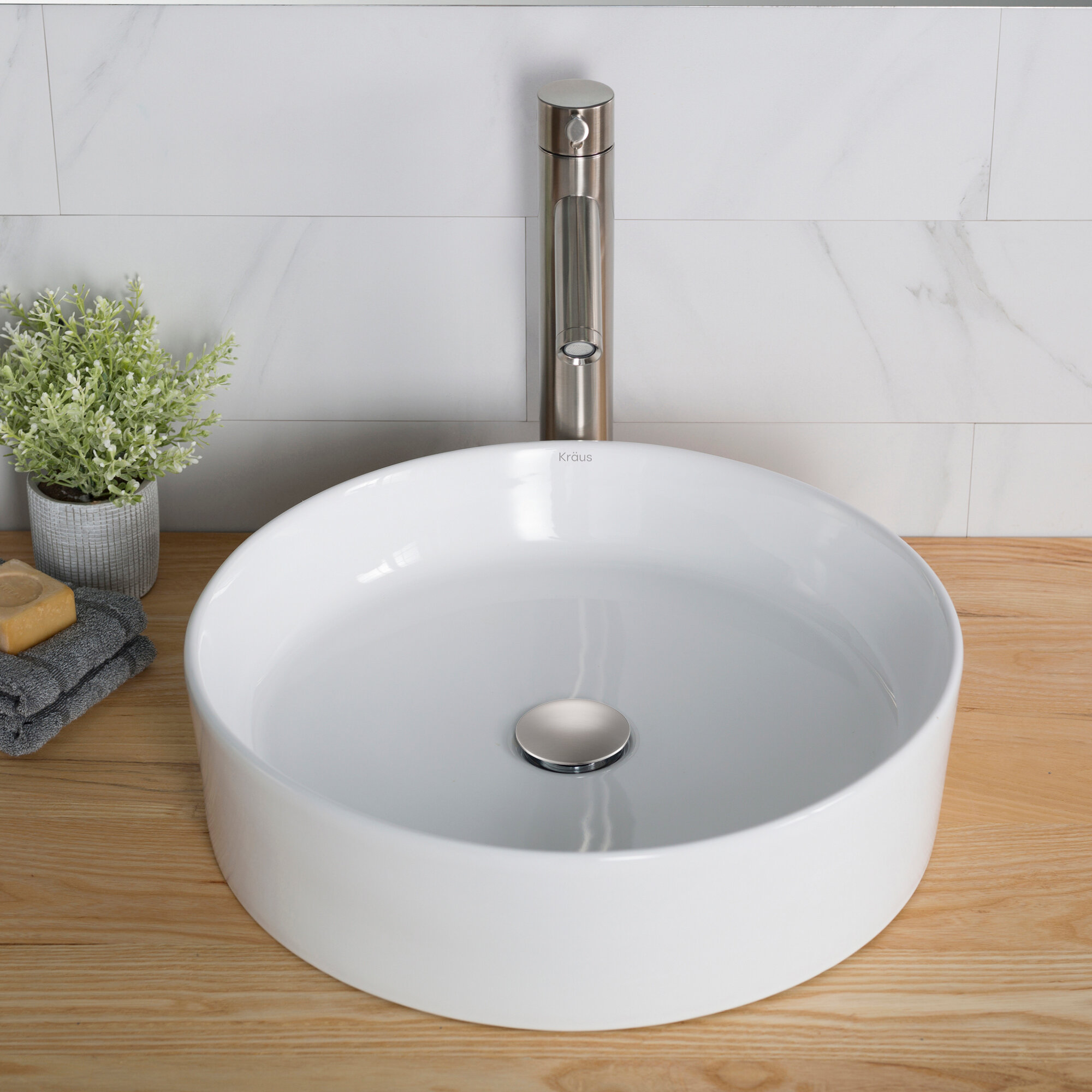 Ceramic Ceramic Circular Vessel Bathroom Sink With Faucet