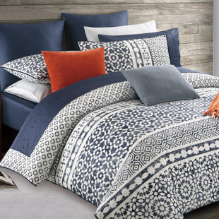 Go to store & view more images Bungalow Rose Pizarro Cotton Reversible Duvet Set