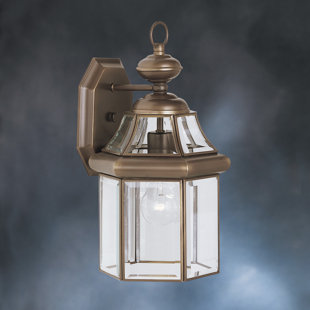 Best Janette Embassy Row 1-Light Outdoor Wall Lantern By Darby Home Co Outdoor Lighting Janette Embassy Row 1-Light Outdoor Wall Lantern By Darby Home Co Outdoor Lighting