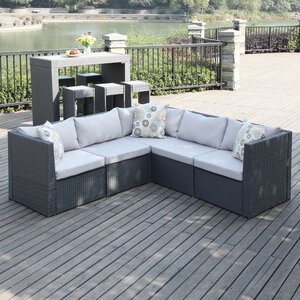 Lachesis Sectional with Cushions