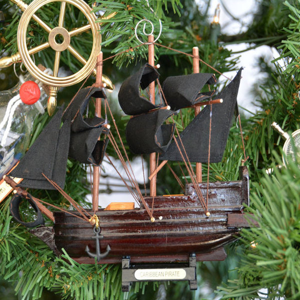 100/% Polyester Yo Ho Ho Christmas Pirate Skull Santa Flag 5 x 3 FT