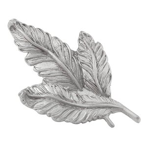 Carlotta Leaf Novelty Knob