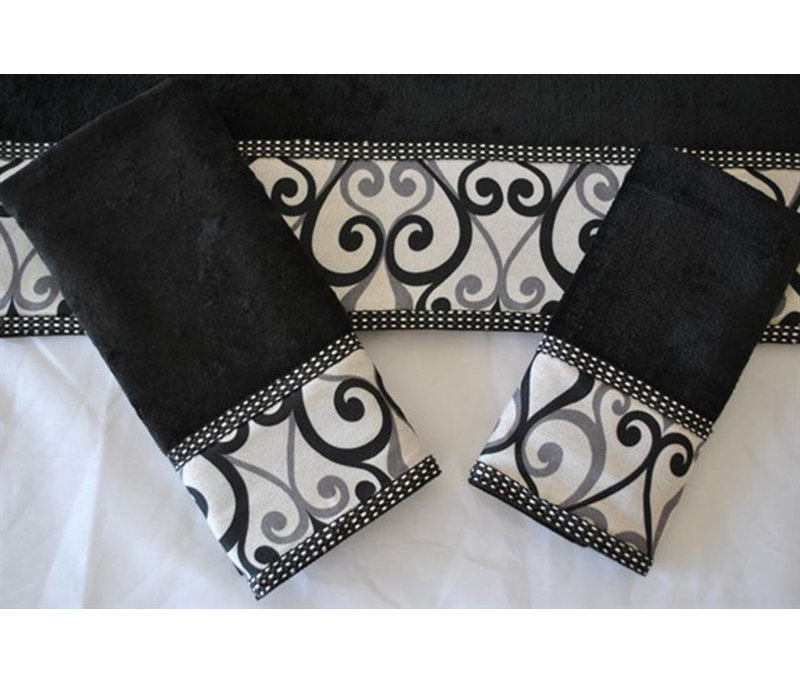 Sherry Kline Abingdon Decorative 3 Piece Towel Set Reviews Wayfair