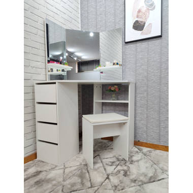 cabott dressing table with mirror