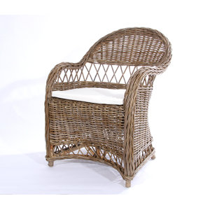 Sessel Larissa mit Kissen von LandwoodFurniture