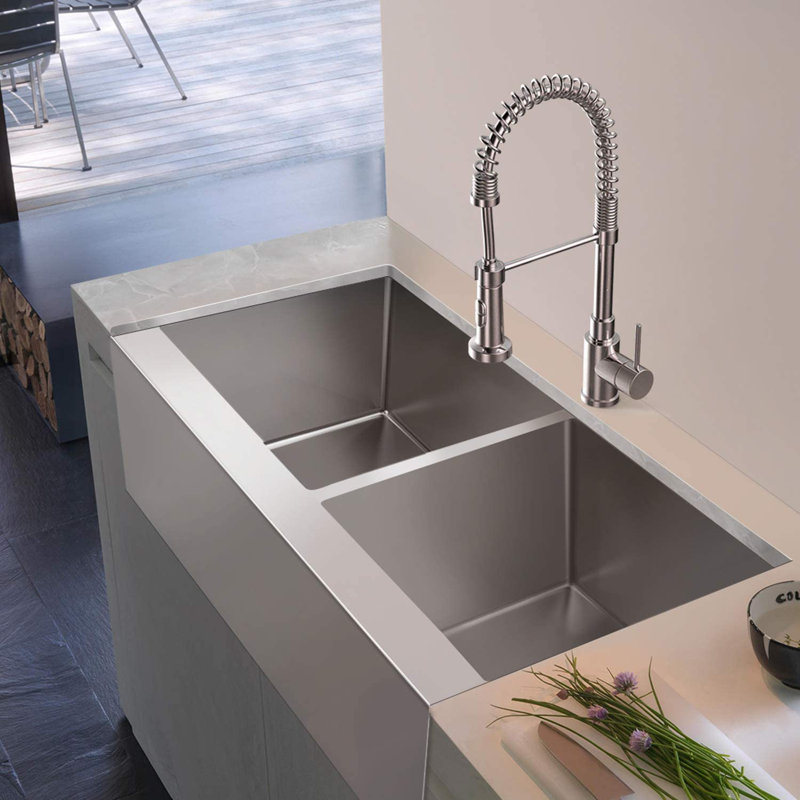 Dimakai Commercial 33 L X 20 W Double Basin Farmhouse Apron