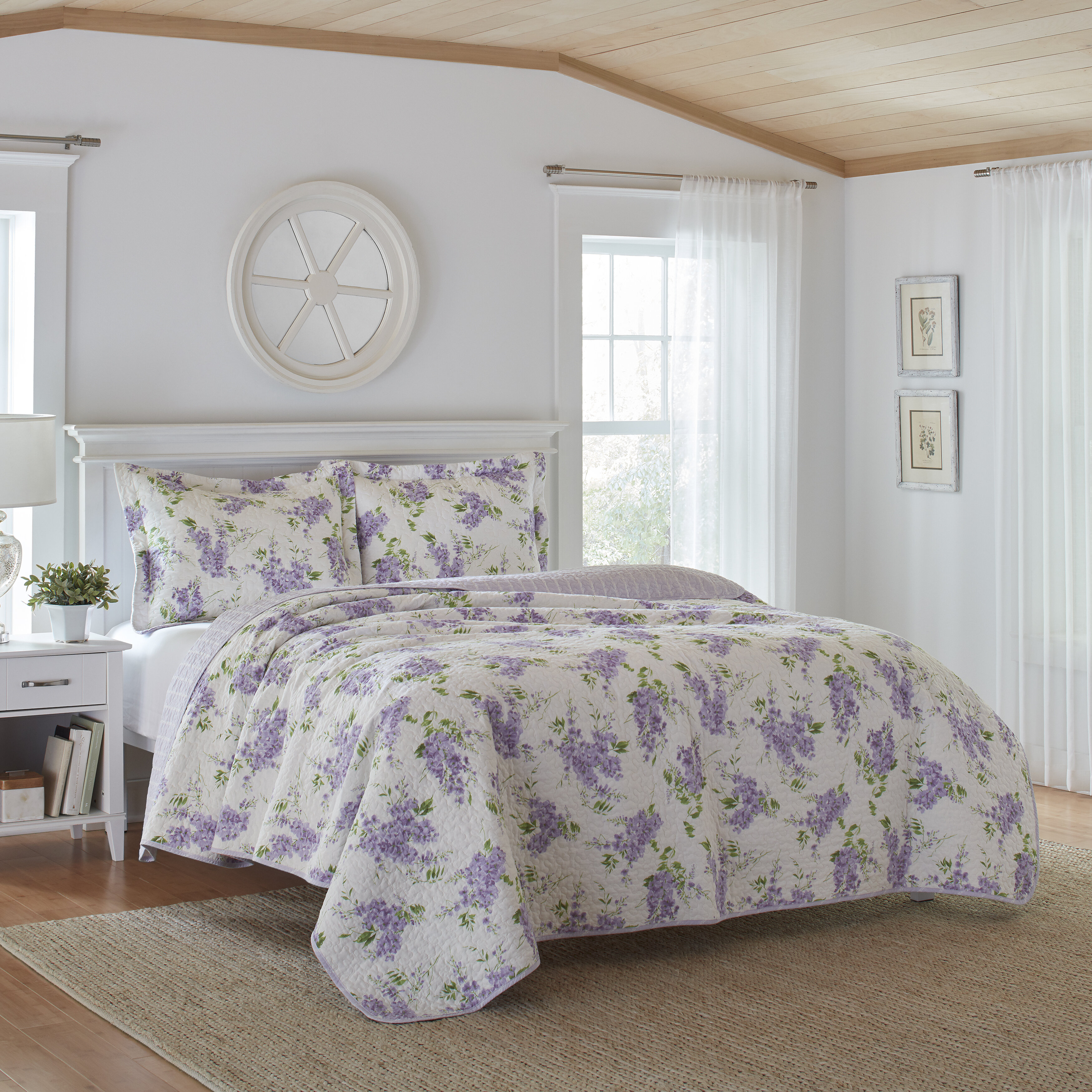 King Size Free Shams Floral Lilac Lavender Patchwork Bedspread Set Brand New