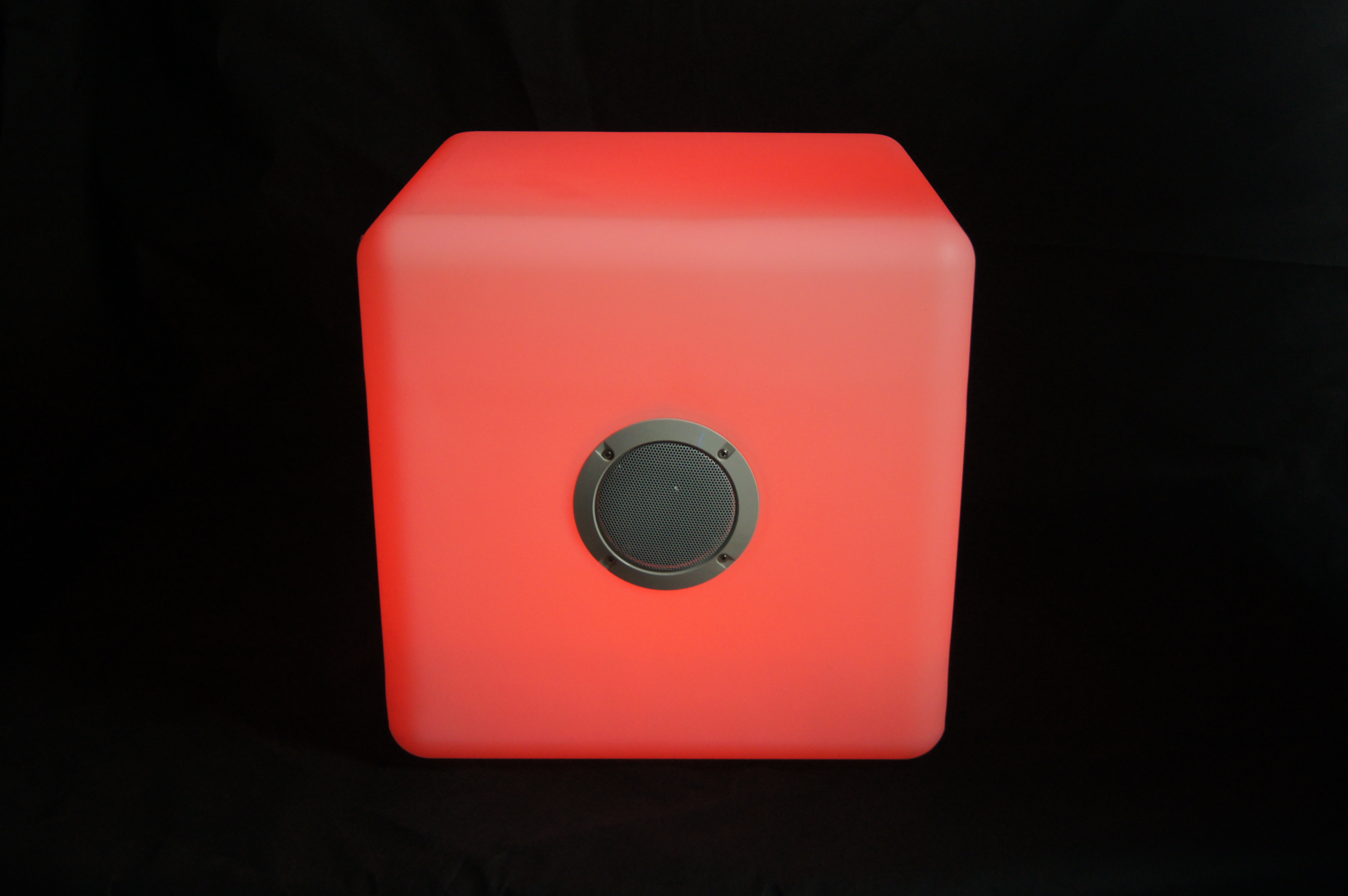light cube speaker