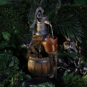 Polystone/Fiberglass Old Fashion Pump Barrel Fountain