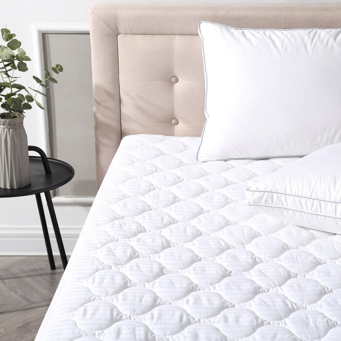 Alwyn Home Deluxe Defend-A-Bed Polyester Mattress Pad