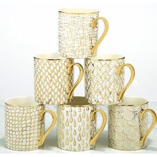 kitchen cups and mugs
