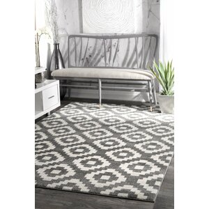 Noma Gray/White Area Rug