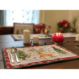 CounterArt 4 Wine Awards Reversible Washable Plastic Placemats