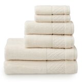 cream colored towels