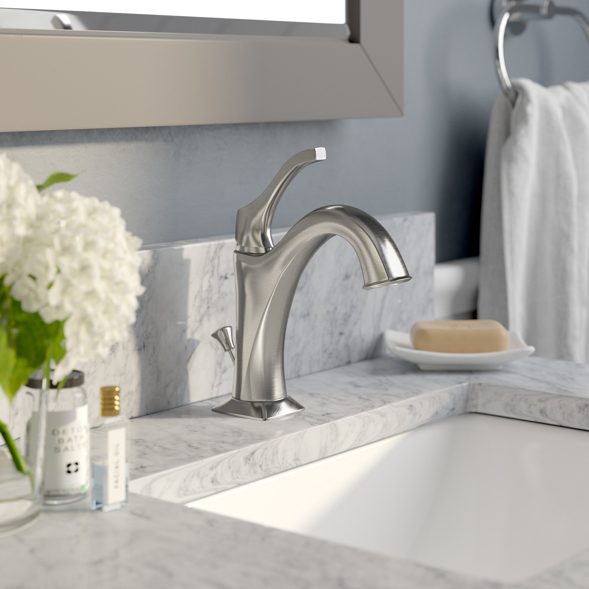 Kraus Arlo Single Hole Faucet Bathroom Faucet with Drain Assembly ...