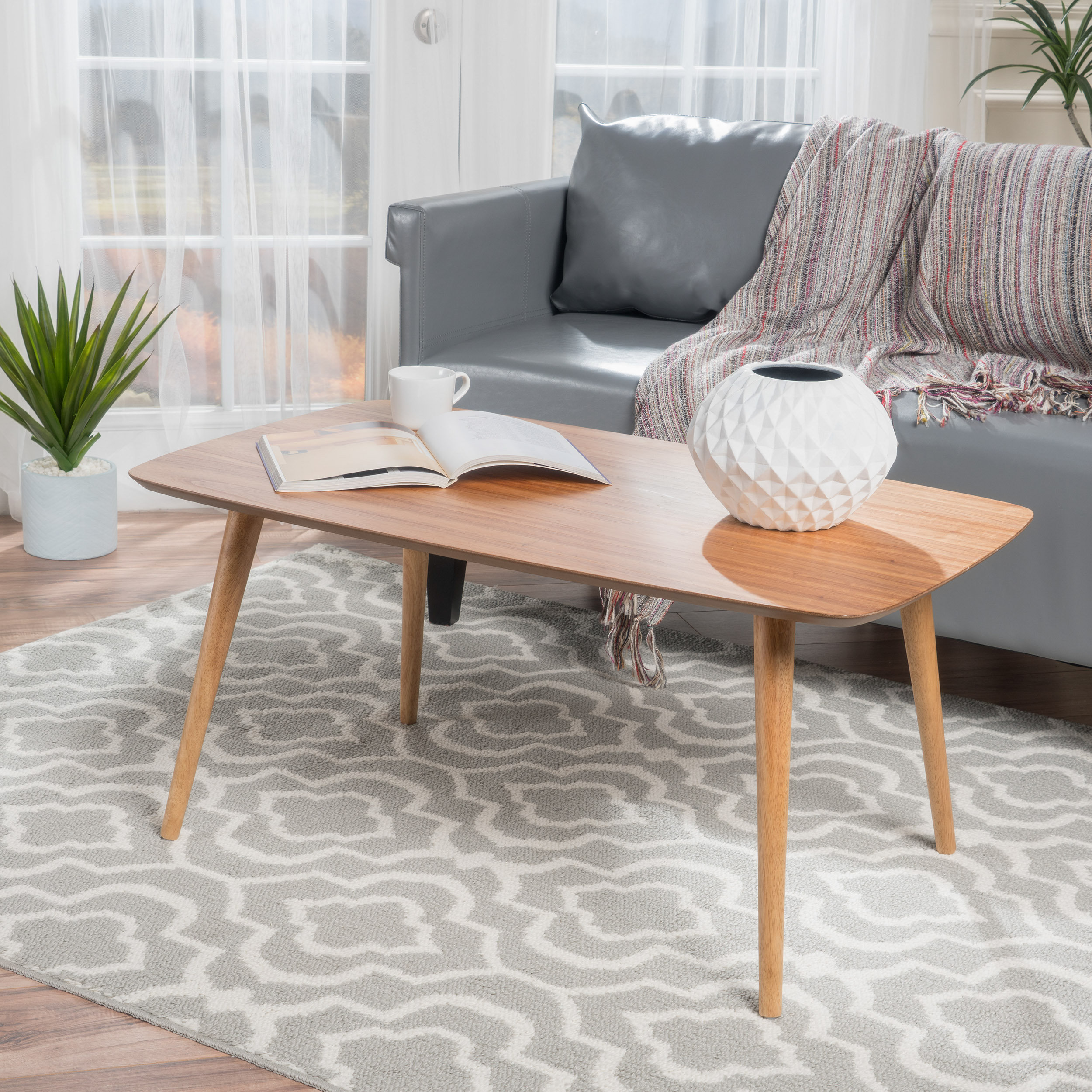 Elizabeth Coffee Table Elizabeth Coffee Table