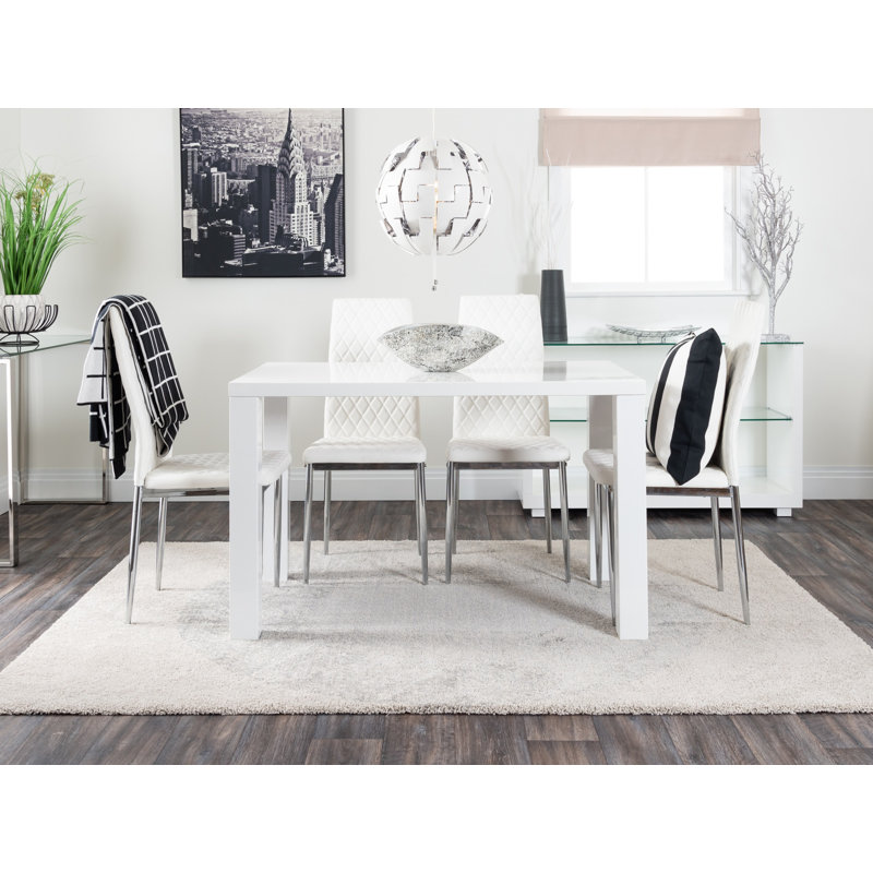 trapp dining set with 4 chairs