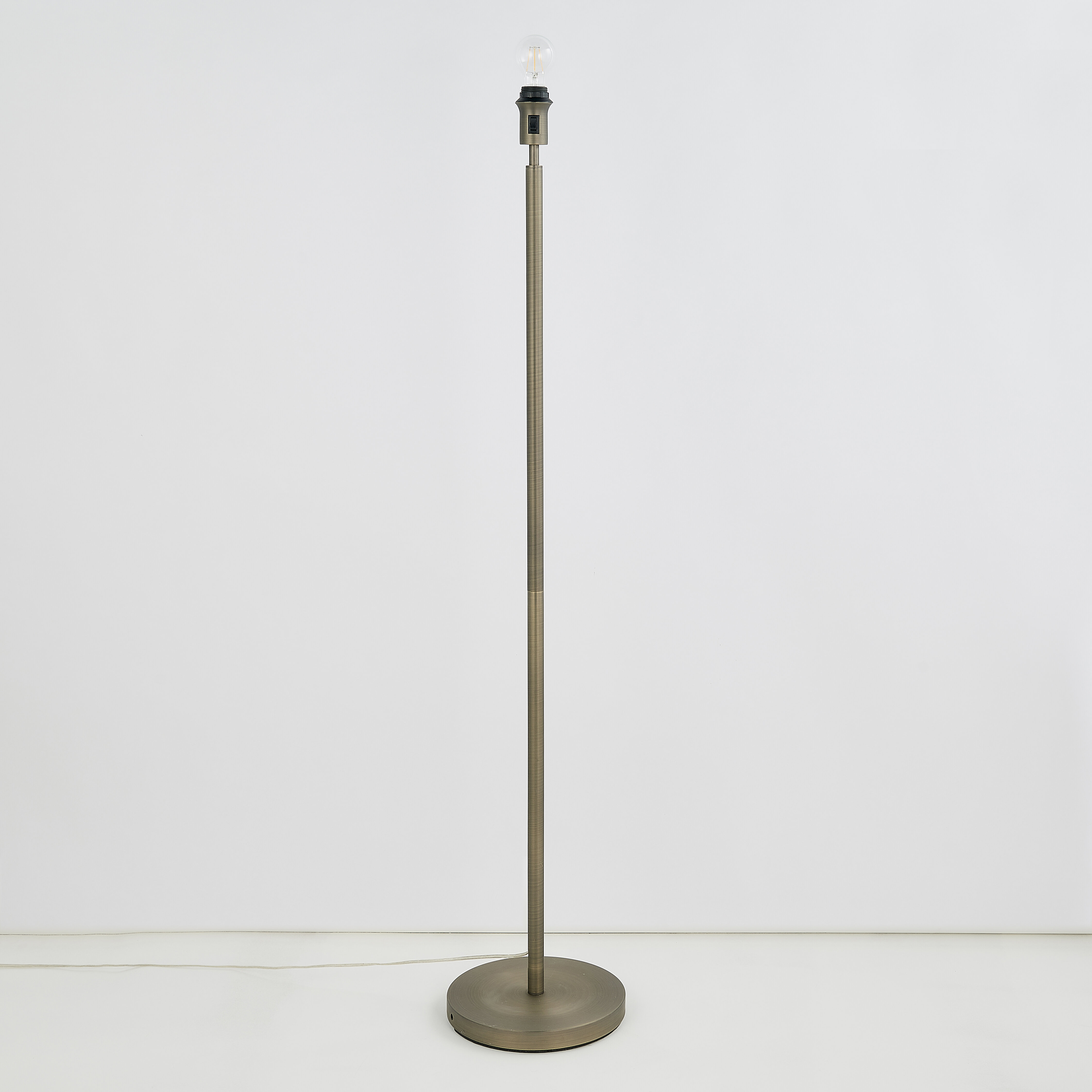 floor lamp holder