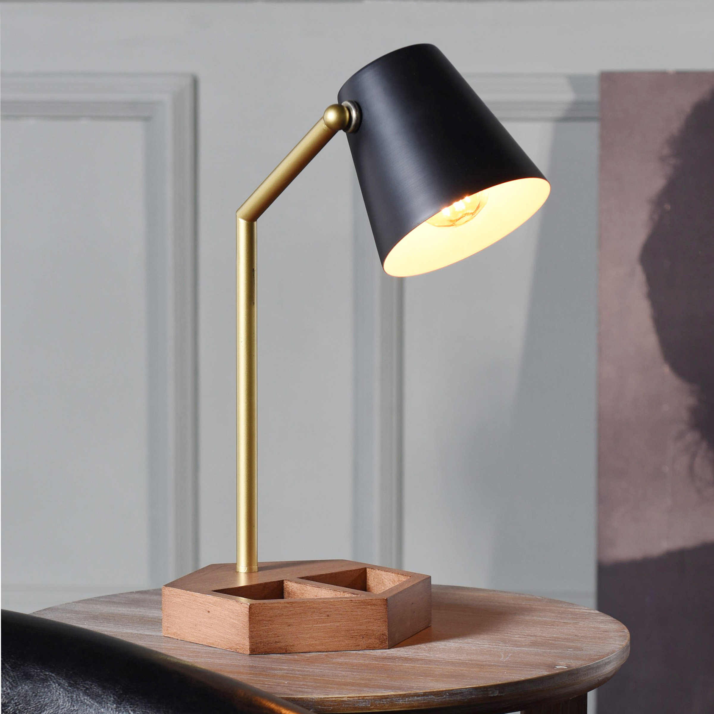 burford table lamp