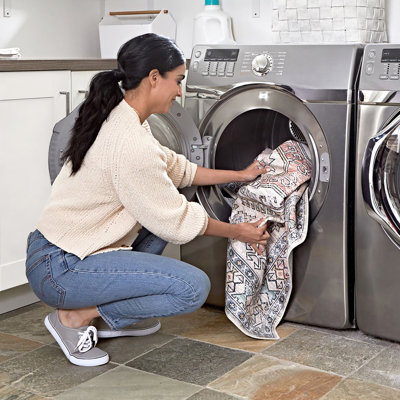 Elverta Medallion Machine Washable Runner Rug for Living Room Bedroom Dining Room Entryway Hallway Kitchen, Beige/Ivory