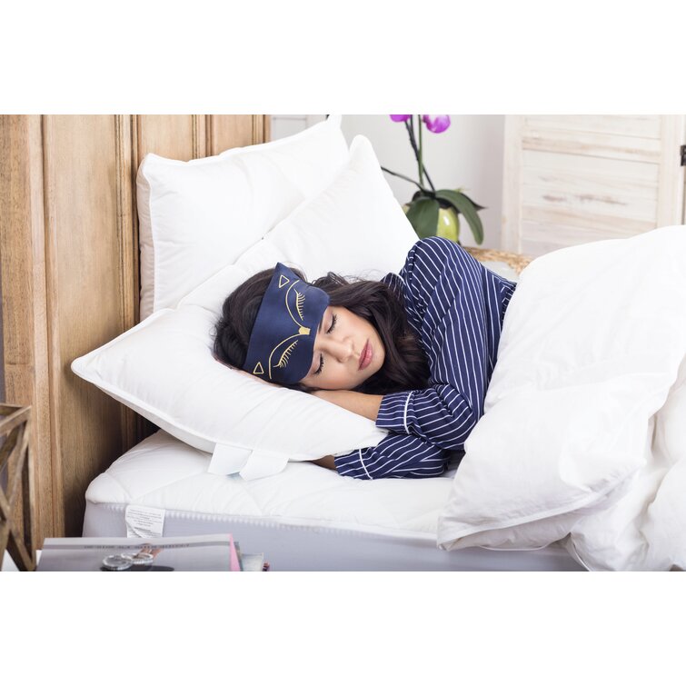 NEW Down Polyester Queen Size Pillow Set of 2 Bedding Pillow 30x20 Soft Sleep 