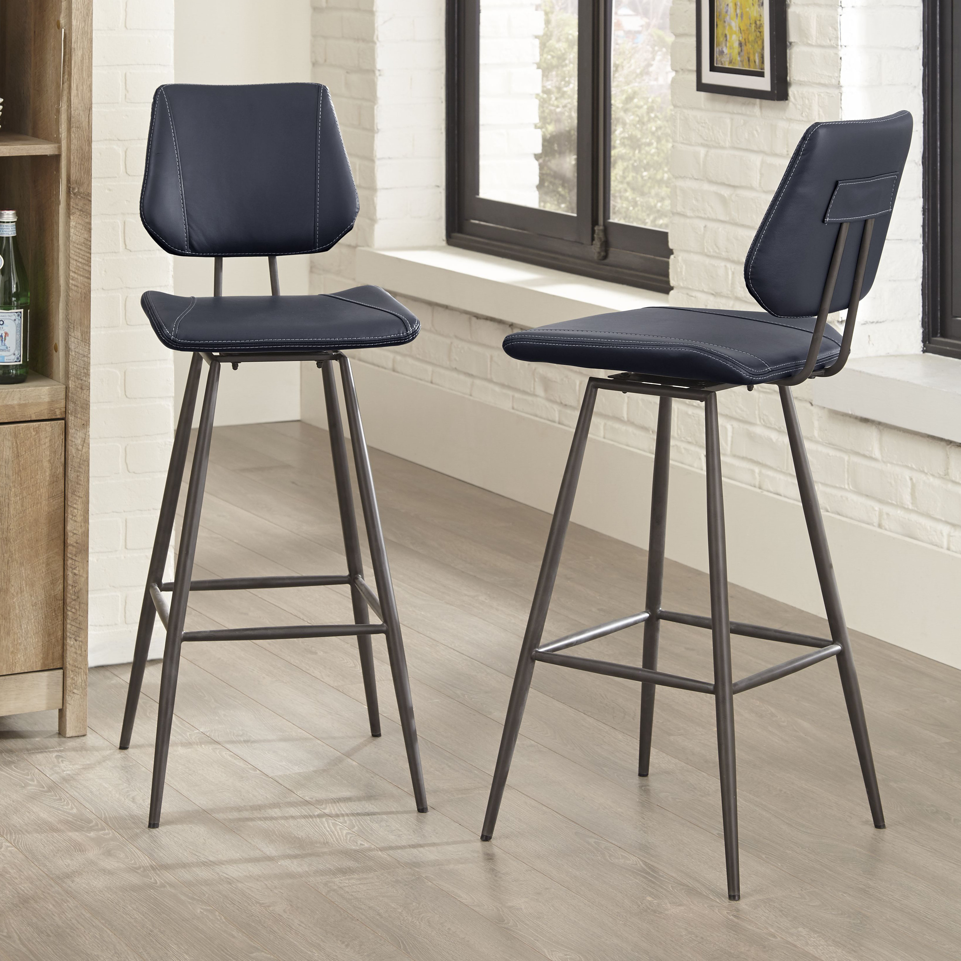 Latitude Run Maisha 30 Swivel Bar Stool Reviews Wayfair
