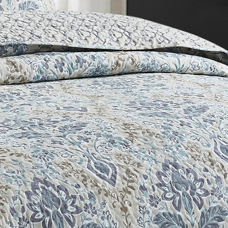 Adela Damask Reversible Quilt Set Reviews Birch Lane