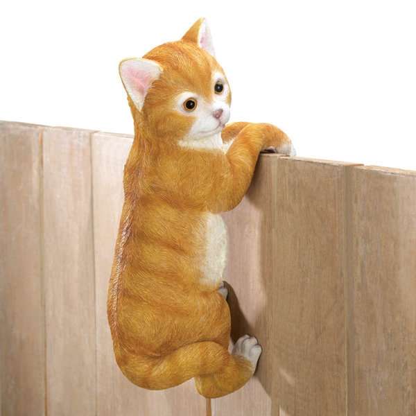 Charlton Home® Berwick Climbing Cat Statue Wall Décor ...