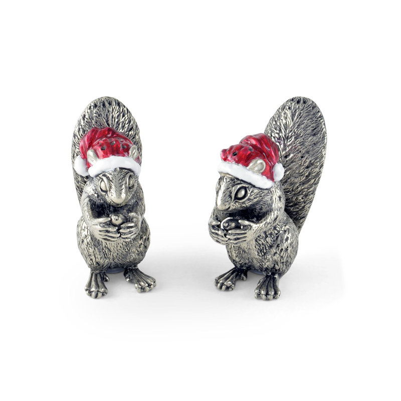squirrel salt and pepper shakers