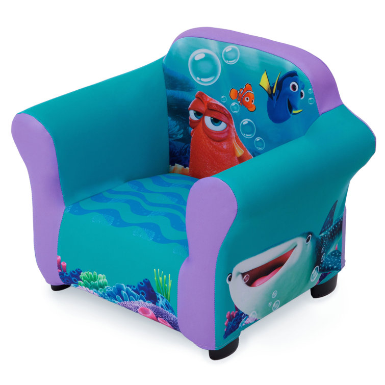 finding dory table and chairs